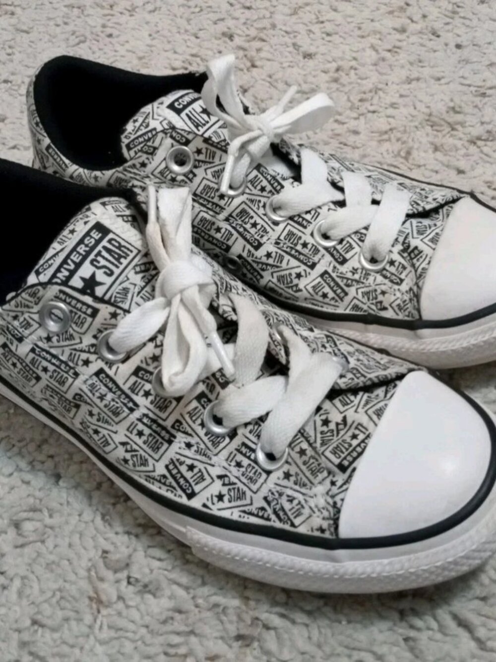 Converse CTAS Street Lace Up White/Black All Over Print Kids Sneakers-Size 2